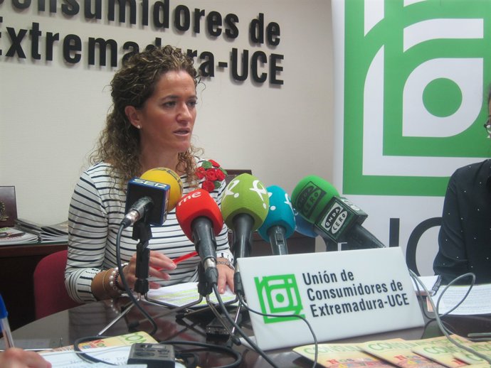 La UCE presenta un informe sobre las vacaciones de los extremeños