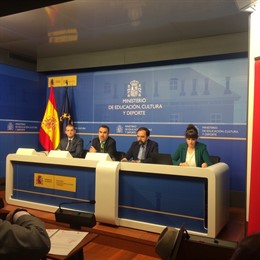 Presentación del informe del valor económico de traducción editorial