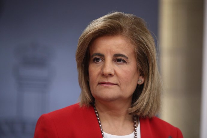 Fátima Báñez en rueda de prensa tras el Consejo de Ministros