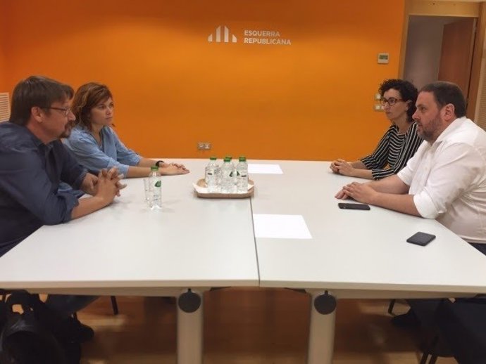 Xavier Domènech i Elisenda Alamany (Comuns), Oriol Junqueras i Marta Rovira (ERC