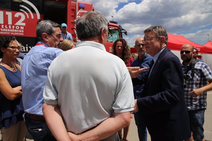 Puig visita el incendio de Gátova