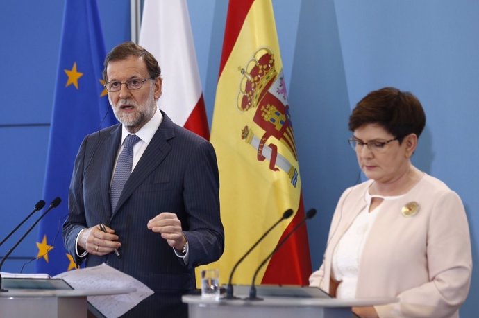 Mariano Rajoy y la primera ministra de Polonia en la cumbre polaco-española