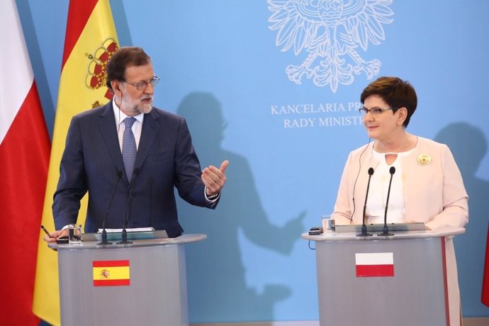 Mariano Rajoy y la primera ministra de Polonia en la cumbre polaco-española