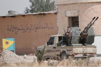 Las YPG planean arrebatar una zona norte de Siria a las milicias respaldadas por Turquía