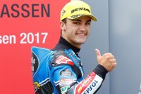 Canet reina tras la lluvia y arrebata la pole a Mir en Moto3