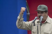 Maduro exige a Santos que saque "sus manos de Venezuela"