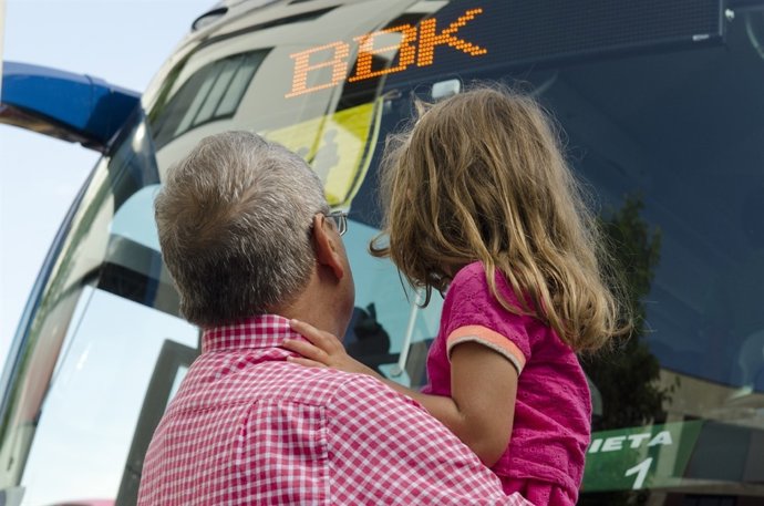Np Arranca Una Nueva Edición De Las Colonias De Verano Bbk / Po Hasi Da Bbk Udal