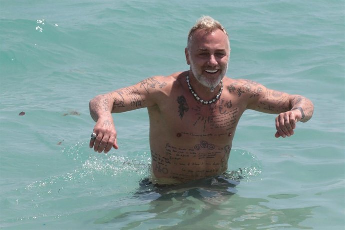 Gianluca vacchi/