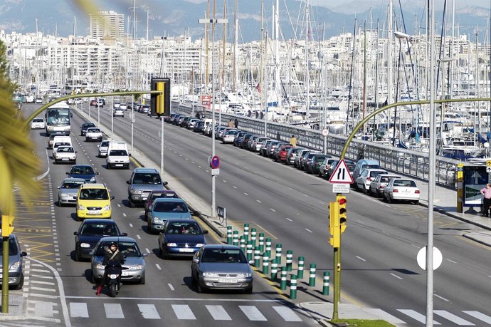 Tráfico en el Paseo Marítinmo de Mallorca