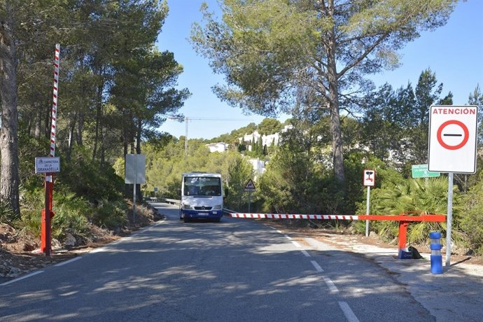 Barrera instalada por el Ayuntamiento de Jávea