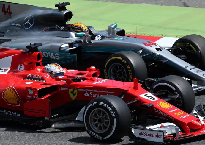 La FIA abre una investigación por el incidente entre Vettel y Hamilton en Bakú