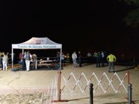 La UME se suma a la extinción del incendio de Riotinto, que mantiene más de cien desalojados