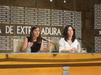 La Junta muestra su "satisfacción" por el descenso del paro y aboga por "seguir trabajando duramente"