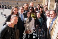 Alcalde de Salamanca propone a la Junta de Semana Santa y al Club Perfumerías Avenida como medallas de Oro de la ciudad