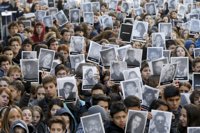 Hallan los restos de un posible terrorista suicida en el atentado de la AMIA