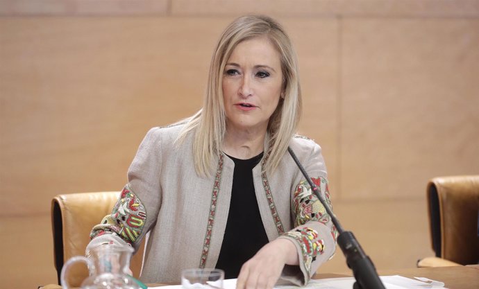 Cifuentes Preside La Reunión Del Consejo De Gobierno 
La Presidenta De La Comuni