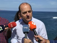 Cardona (PP) advierte al Ayuntamiento de Las Palmas de que un cartel en El Confital no les exime de culpa si algo pasa