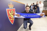 Cani anuncia su retirada del fútbol profesional