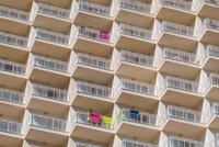 Hacienda ultima un decreto para que plataformas como Airbnb o Niumba identifiquen a los propietarios