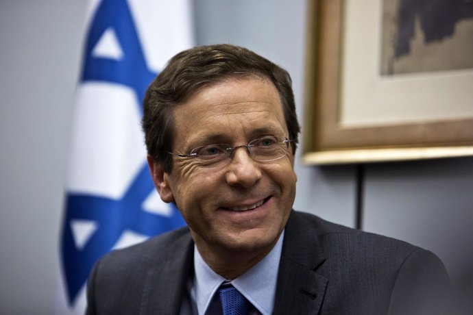 El líder de la coalición Unión Sionista, Isaac Herzog