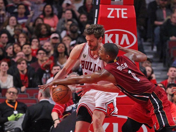 Pau Gasol y Chris Bosh en el Miami Heat - Chicago Bulls