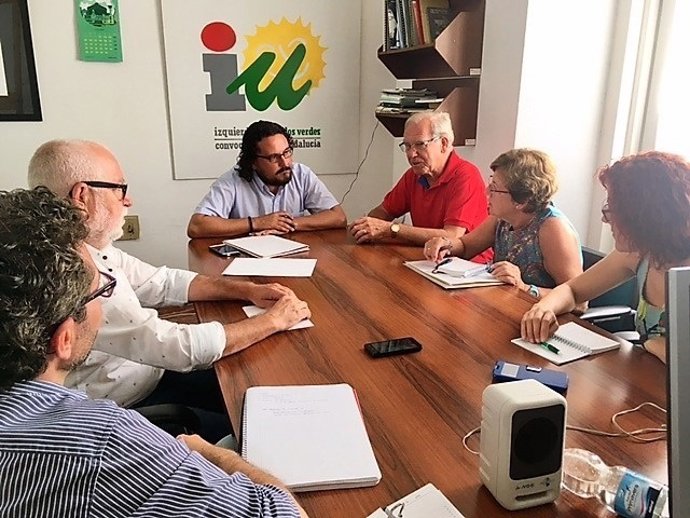 La reunión entre IU y SOS Bebés Robados
