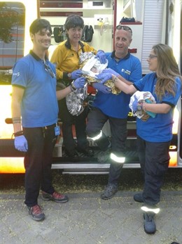 Una refugiada siria da a luz junto al Manzanares