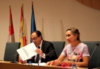 La Junta insta a las operadoras a mejorar el acceso a Internet en el medio rural ofreciéndoles subvenciones