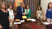 Junta y Universidad de Sevilla renuevan su colaboración para intensificar actuaciones en materia de servicios sociales