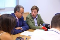 PP celebra los logros del Gobierno de Cifuentes y carga contra el de Carmena, "incapaz de gestionar" y con "colocaos"