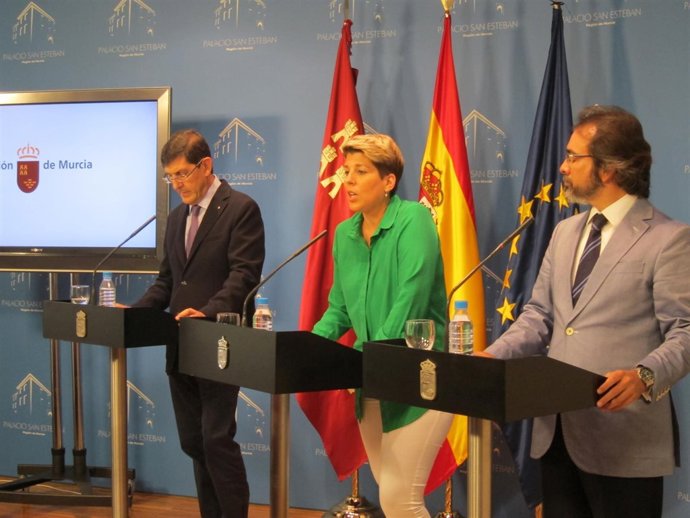   La Portavoz Del Gobierno Regional, Noelia Arroyo 