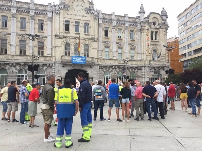 Protesta trabajadores limpieza 