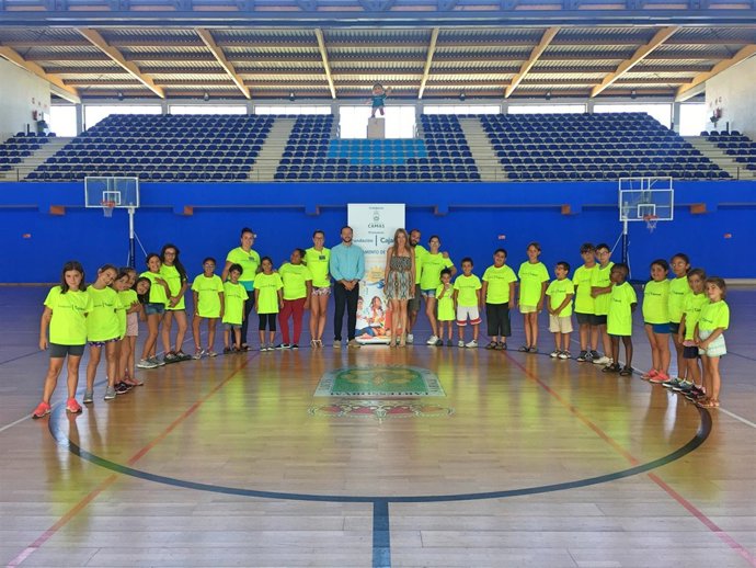 Participantes en el campamento urbano 'Campus Sunset Cajasol'