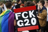Miles de personas protestan contra la cumbre del G-20 en Hamburgo