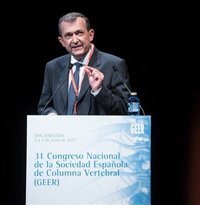 Investigan la eficacia de la terapia cognitivo-conductual presencial y 'on line' para afrontar el dolor lumbar crónico