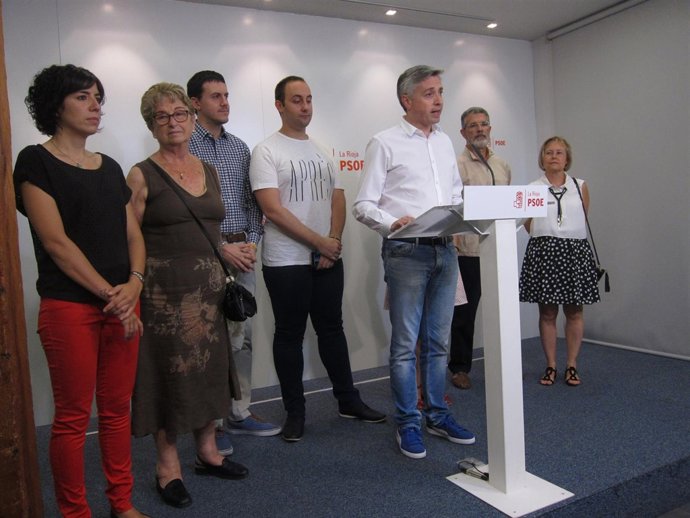  Ocón, Con Algunos Integrantes De Su Candidatura