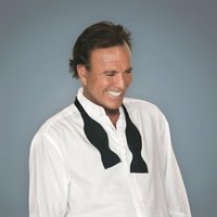 Una prueba de ADN obtenida sobre restos de basura atribuye en un 99% a Julio Iglesias la paternidad de un valenciano 