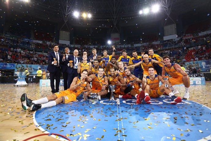 El Herbalife Gran Canaria, campeón de la Supercopa de España