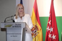 Cifuentes asegura que "no se va a quedar ningún niño sin escolarizar" en la Comunidad de Madrid