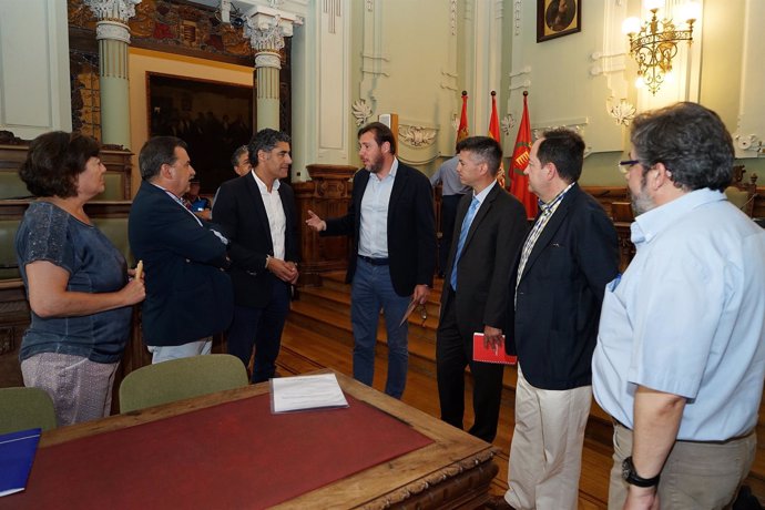 Reunión de la CUVA en el Ayuntamiento de Valladolid