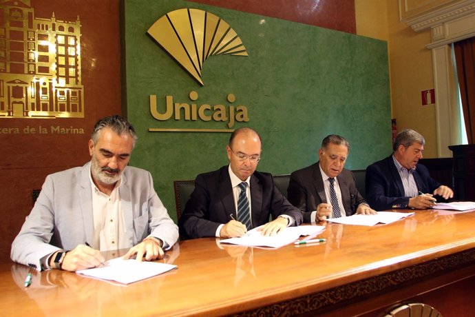 Unicaja, firma convenios con sector turístico