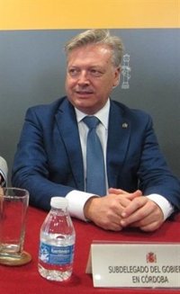 El subdelegado insta a Hurtado (PSOE) a no hacer "política partidista con temas de seguridad"