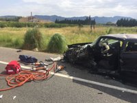 Fallece un hombre y dos personas resultan heridas en un accidente entre dos coches en Cullera (Valencia)