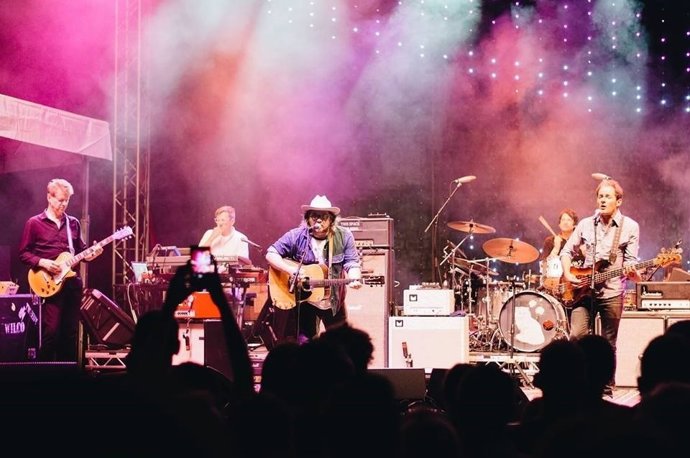 WILCO EN UN RECIENTE CONCIERTO
