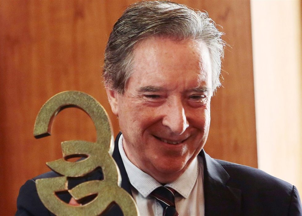 Iñaki Gabilondo e Isabel Gemio reciben los premios Concha García Campoy