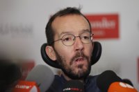 Echenique afea a Felipe González la utilización política de la situación en Venezuela, un "país hermano"