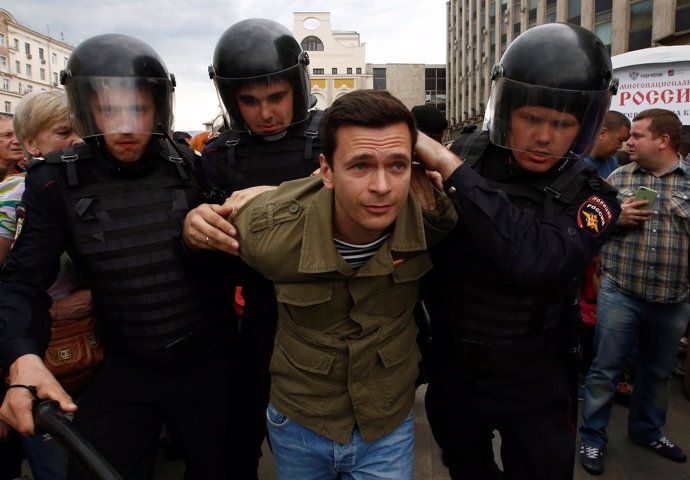 El opositor  Alexei Navalni y más de 110 manifestantes detenidos en Moscú