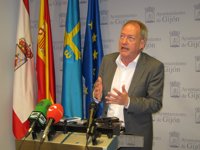Aurelio Martín (IU) defiende que cualquier acuerdo en Gijón lo deben decidir las fuerzas políticas de la ciudad 