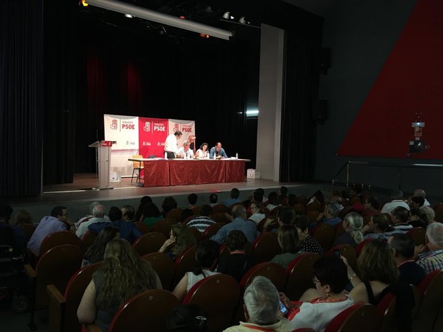 Valladolid.- Un momento del 'congresillo' de Valladolid