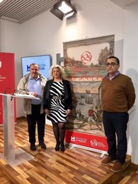 Diputación lleva la exposición 'Indianos en Huelva' a Punta Umbría (Huelva) en el marco del 525 Aniversario